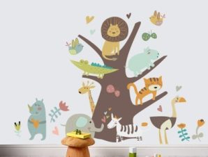 Ζώα πάνω σε κορμό, Παιδικά, Αυτοκόλλητα τοίχου, Small 82×82