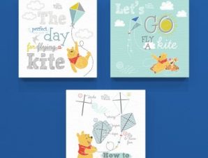 Flying a kite, Winnie the Pooh! Παιδικά Mini Set καμβάς 25 x 25 εκ.